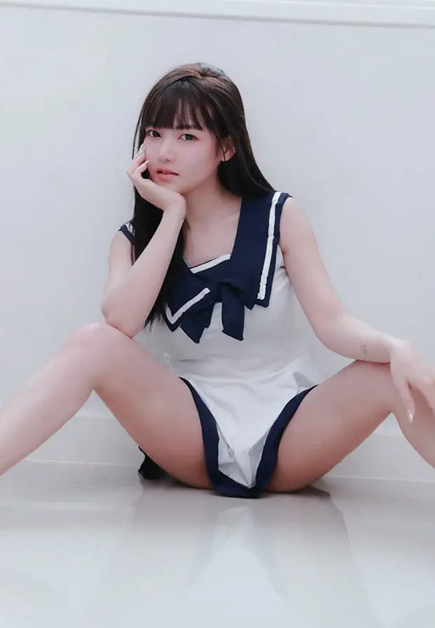 น้องพิม นารา นางแบบสาวหน้าหวานสุดเซ็กซี่ 18+